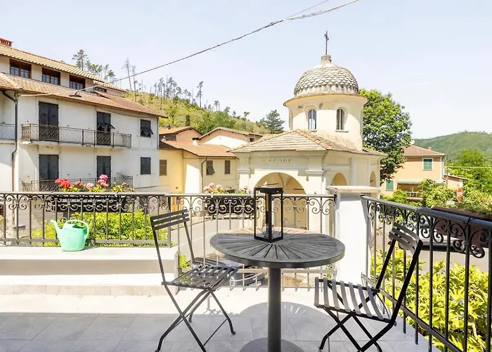 Atris Privat bolig Borghetto di Vara