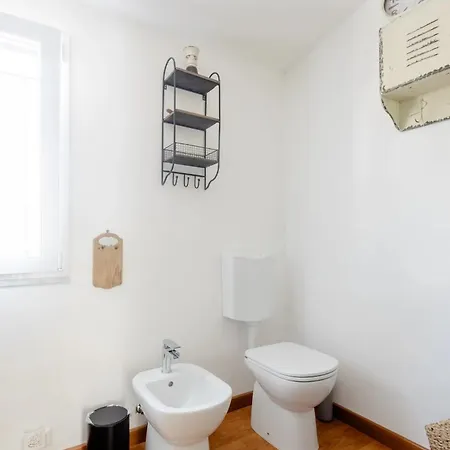 Homestay Atris Borghetto di Vara